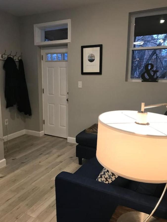 Away - Chic 2 Bedroom Capitol Hill Dc *