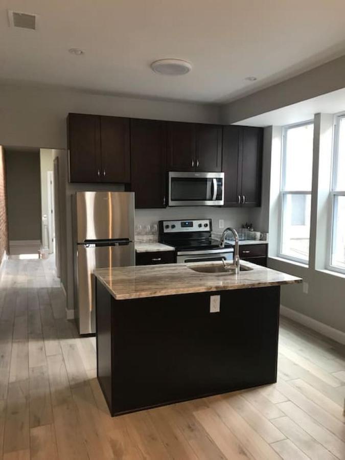 Away - Chic 2 Bedroom Capitol Hill Dc